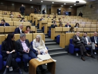 'SB' U PARLAMENTU FBiH: Otvorena rasprava o uvođenju univerzalnog dječjeg dodatka (FOTO)