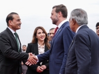 SVE OČI UPERENE U ISLAMABAD: JD Vance predvodi američku delegaciju dok počinju napeti pregovori s Iranom pod sjenom rata i dubokog nepovjerenja!