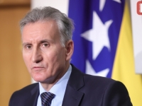 BURNO U SARAJEVU: Predsjedavajući Doma naroda Parlamentarne skupštine Bosne i Hercegovine Kemal Ademović sazvao hitnu sjednicu...