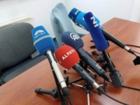 O FENOMENU ESTRADIZACIJE: Udali smo Melinu šta ćemo sad, kolege novinari?