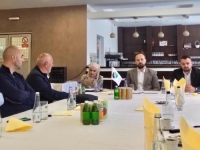 SA PANEL-DISKUSIJE U ROŽAJAMA PORUČENO: Bošnjacki identitet nastajao kroz vijekove opstaje i danas!