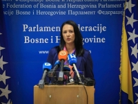 POTPREDSJEDNICA SDA UPALILA ALARM: 'Namjenska industrija u slobodnom padu, izvoz prepolovljen!'