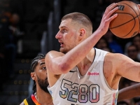 DRAMA NA NBA PARKETU: Nikola Jokić potrčao prema protivničkom igraču, a onda je uslijedio haos... ovoga...