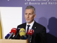 ADEMOVIĆ ODBRUSIO ŠPIRIĆU: 'Nije bilo nikakvog razgovora o sazivanju sjednice Doma naroda!'