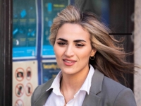 TERETI SE PO ŠEST TAČAKA OPTUŽNICE: Britanska ljekarka optužena za pozivanje na podršku Hamasu