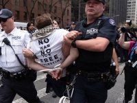 DRAMA U NEW YORKU: Uhapšeno 90 osoba tokom demonstracija protiv prodaje oružja Izraelu, među njima i...