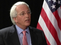 VRIJEME JE ZA DRUGAČIJI SAVEZ, A NE OVAKAV NATO: Bivši američki ambasador ponudio tri opcije