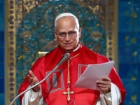 DRAMATIČNO UPOZORENJE IZ VATIKANA:  Papa upozorio da demokracija klizi u 'tiraniju većine'