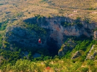 NAJDUŽI ZIP-LINE U BIH ČEKA POSJETITELJE: Adrenalinski izazov u srcu Hercogvine