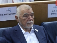 STIPE MESIĆ RAZBJESNIO 'UTEMELJITELJE HDZ-a': 'U Sarajevu je izjavio da Jugoslavija nije bila...'