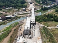 DVA I PO DESETLJEĆA MRCVARENJA: Za 25 godina izgrađeno tek 45 posto autoputa u BiH