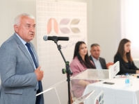 STANIVUKOVIĆEV POSLANIK TVRDI: 'Kud Hrvati okom, SNSD, Željka i Košarac skokom!'