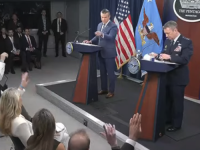 'IRAN JE MOLIO ZA PRIMIRJE': Hegseth započeo obraćanje tvrdnjama da je Teheran pokleknuo pred operacijom 'Epic Fury'