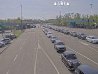 KOLAPS NA GRANICAMA, EES IZAZVAO HAOS: Kilometarske kolone na izlazima iz BiH, čeka se satima