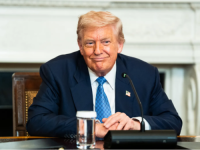 SVIJET NA NOGAMA: Trump proglasio 'briljantan dan za cijelo čovječanstvo' i prenio vijesti iz IRANA koje su svi čekali