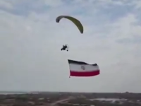 SPEKTAKL IZNAD MORA: Iranac izveo nezapamćen potez iznad Hormuškog moreuza (VIDEO)
