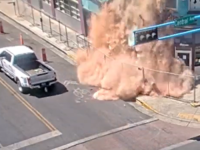 DRAMA NA RUTI 66: Srušio se kultni restoran, kamere snimile jeziv trenutak (VIDEO)