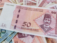 NAKON POSKUPLJENJA GORIVA: Kanton u BiH povećao naknade za prijevoz budžetskim korisnicima na 400 KM