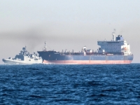 PUTIN SE RUGA STARMERU: Ruska fregata 'Admiral Grigorovich' prkosno provela flotu iz sjene kroz britanske vode!