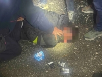 PRVA FOTOGRAFIJA HAPŠENJA U ROŽAJAMA: Policija oborila na pod osumnjičenog za trostruko UBISTVO