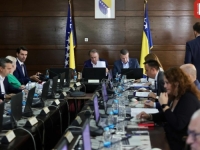 LOŠI SIGNALI IZ EKONOMIJE: Za tri mjeseca 3.580 manje zaposlenih u FBiH, padaju i prihodi od...