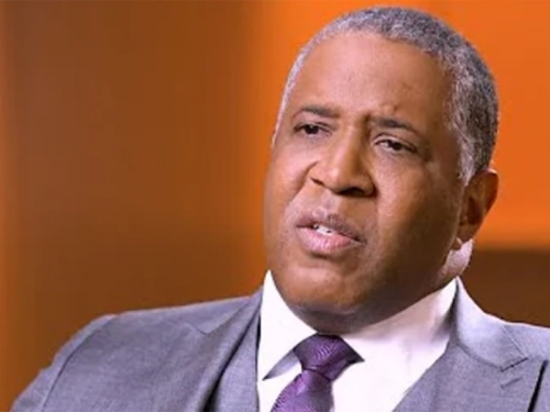 HUMANOST NA DJELU: Milijarder otplatio studentski dug cijeloj generaciji na koledžu