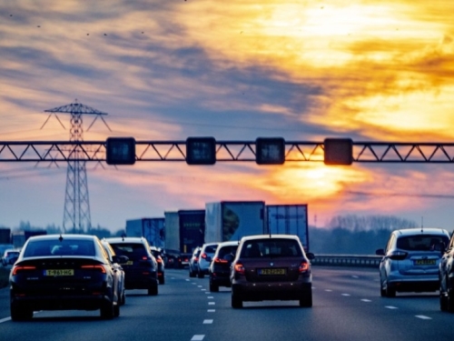 TREBA LI STVARNO PROPUHATI MOTOR: Vozači godinama prave istu grešku