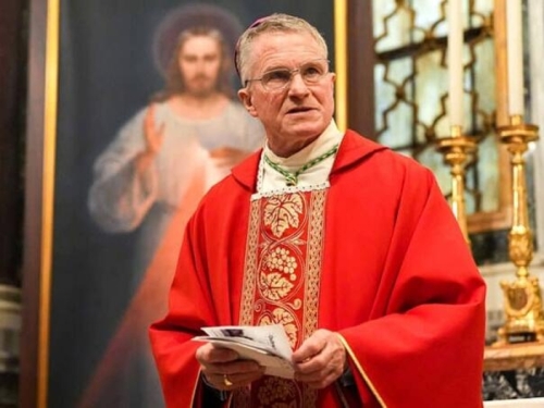 AMERIČKI NADBISKUP KRITIKOVAO TRUMPA: 'Rat SAD protiv Irana nije pravedan'