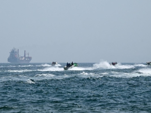 HORMUŠKI MOREUZ PONOVO ZATVOREN: Iran uzvraća udarac zbog masakra u Libanu