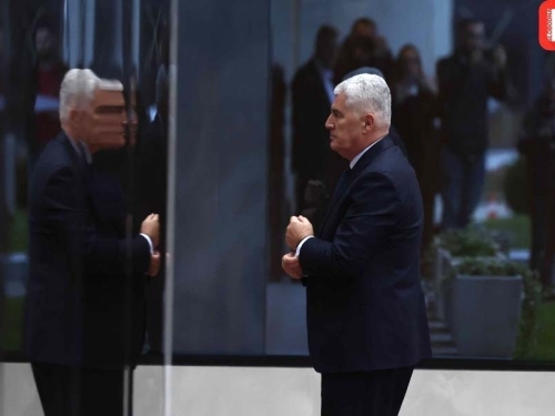 POSLJEDNJE UPOZORENJE ČOVIĆU I EKIPI DA SE ZAUSTAVE: Siledžijstvo prema Bošnjacima Hercegovine će dovesti do DESTABILIZACIJE!'