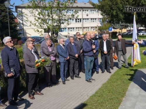 ALAGIĆEVI SABORCI: Komandanti brigada obilježili godišnjicu osnivanja 7. korpusa Armije RBiH (FOTO, VIDEO)