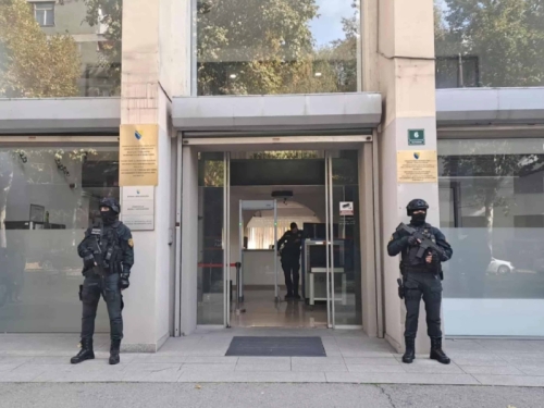 DOK POSKOK ISTRAŽUJE ČINOVANJA U FUP-u: Vlada FBiH u Policijski odbor imenovala Aldina Sinanovića!