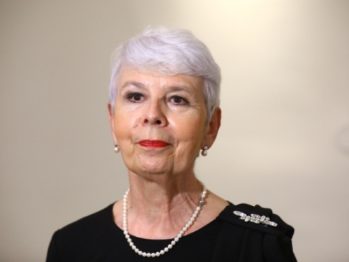 BIVŠA HRVATSKA PREMIJERKA U SVOM STILU: Skočila inflacija! Sigurno će sad hvala o tri mora, Pantheonima, vitkoj liniji, grahu...