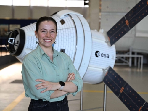 STIGLA JE DO VRHA: Mlada naučnica iz BiH priprema astronaute za novu eru svemirskih istraživanja (FOTO)
