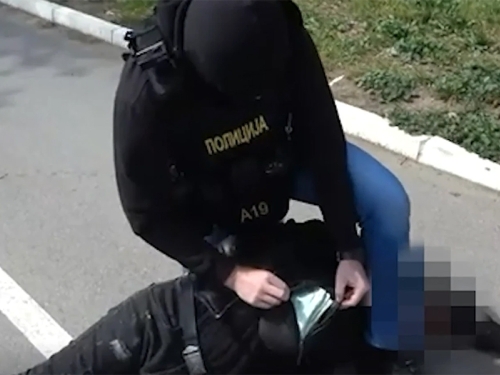 UHVAĆEN NA DJELU: Policija uhapsila lažnog doktora, sumnja se da je oštetio više ljudi...