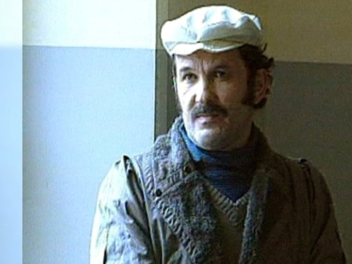 MONSTRUM KOJI JE ŠOKIRAO JUGOSLAVIJU: Posljednji osuđenik na smrt počinio je užasne zločine, a kada su mu policajci zakucali na vrata, ostali su u šoku…