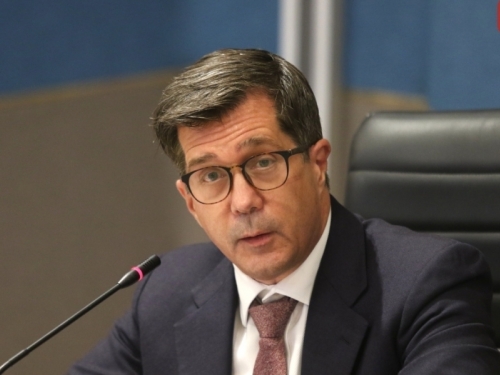 BIVŠI AMERIČKI AMBASADOR U BiH O ORBANOVOM PORAZU: 'Dodik je izgubio saveznika, stanovnici u RS-u bi trebali uvidjeti kuda ih on vodi'