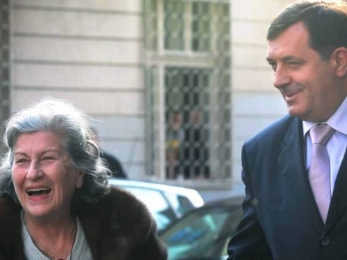 ODMAZDA 'RASKRINKAVANJA': 'Bilja je naša!'