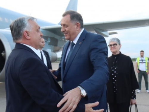 KAKO SU ZEBRE SRUŠILE ORBANA: 'Dodik je redovno odlazio za Budimpeštu, a sada ostaje na sprudu...'