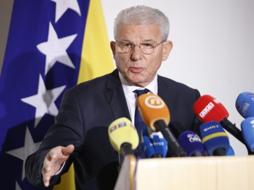 DŽAFEROVIĆ POZVAO TUŽILAŠTVO BiH DA PROCESUIRA DELEGATE SNSD-a: 'Ovo je udar na ustavni poredak, nemate imunitet za blokadu države!'