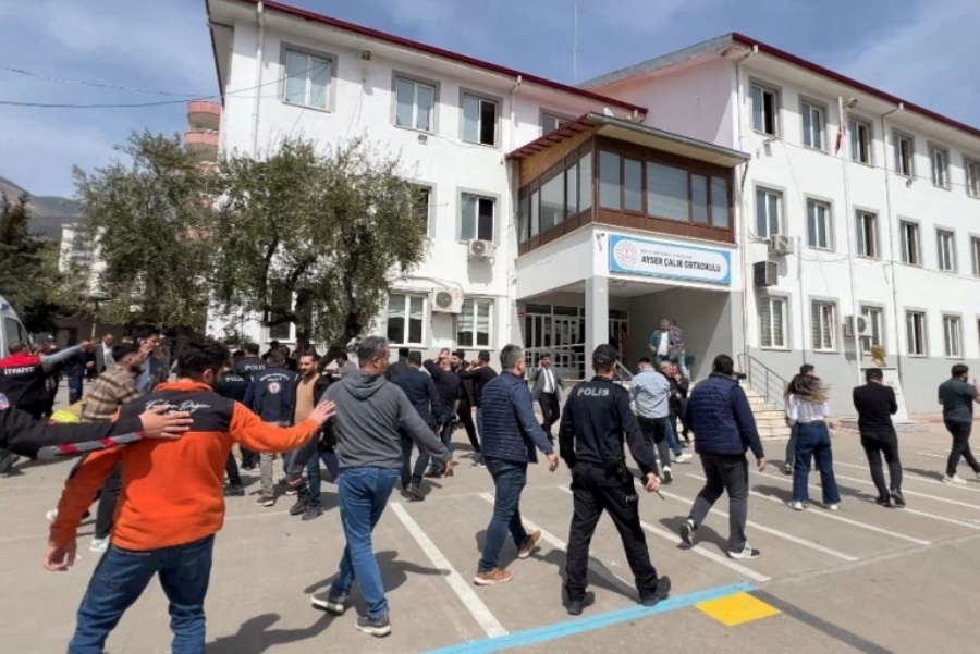 KRVOPROLIĆE U KAHRAMANMARASU: U pucnjavi u turskoj školi raste broj ubijenih, šestero u kritičnom stanju