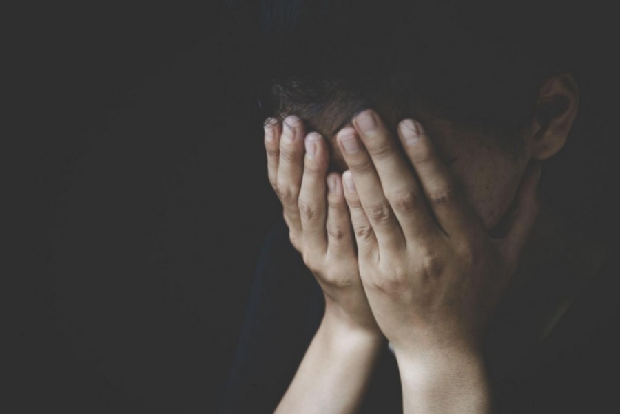 UŽAS IZ ATELJEA: Priveden umjetnik, sumnjaju da je silovao djevojku (19)