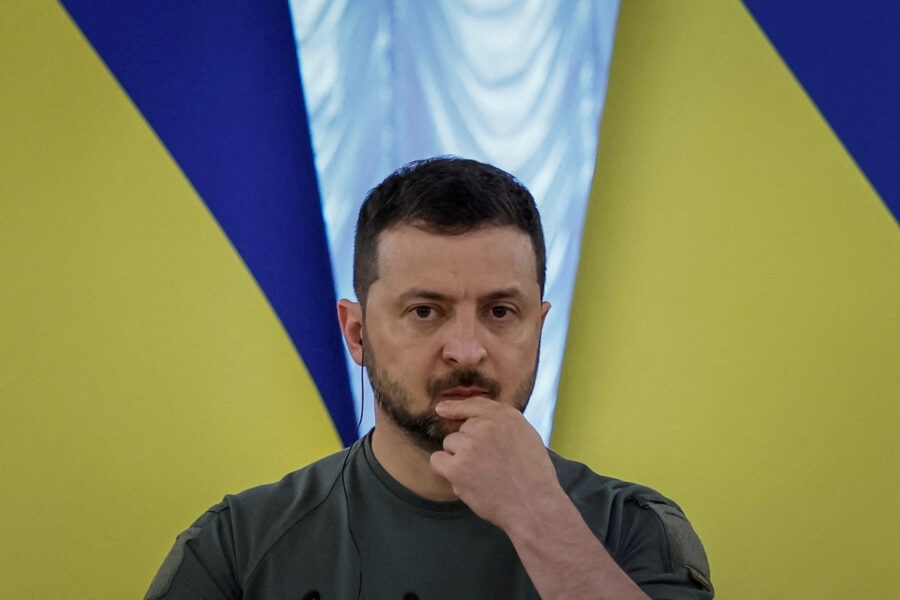 ZELENSKI I DALJE ŠUTI: Korupcijski skandal potresa njegov najuži krug saradnika, u centru pažnje je...