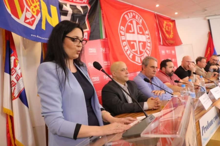 U CENTRU BEOGRADA OKUPLJENI EVROPSKI ULTRADESNIČARI I SIMPATIZERI NEONACIZMA: Poslane rasističke i anti-LGBT poruke