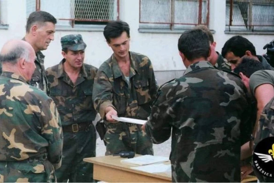 GODIŠNJICA BLISTAVE POBJEDE U NEMOGUĆIM USLOVIMA: Armija RBiH odbranila je 9. maja Drežnicu, herojskom borbom protiv brojnijih i opremljenijih snaga HVO-a i HV-a