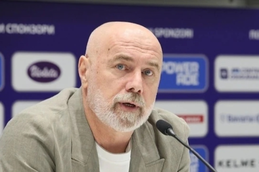 BARBAREZ KAO NA IGLAMA: Dvojica reprezentativaca BiH još uvijek nisu stigla, razlog je...