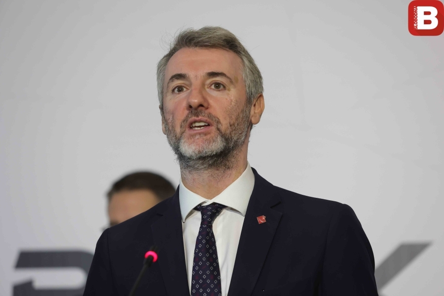 EDIN FORTO PREPRIČAO ISKUSTVO S GRANICE: 'Osjećao sam se poniženo'