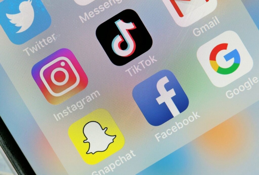 UDAR NA TIKTOK, FACEBOOK I INSTAGRAM: Evropska komisija uvodi stroga pravila, djeca više ne smiju...