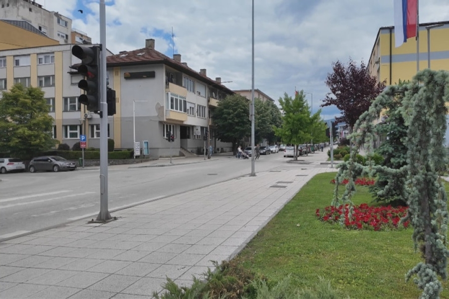 FOČA DOBILA STATUS GRADA - ŠTA JE REALNOST: Putevi nikakvi, demografski slom, mladi ljudi odlaze (VIDEO)