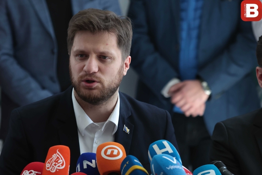 OŠTRA REAKCIJA IZ SARAJEVSKE OPĆINE STARI GRAD: Načelnika Irfana Čengića ne 'oblače građani'...